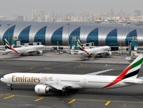 全球最繁忙的迪拜国际机场(Dubai International Airport)的半年客运量达到了创纪录的4490万人次