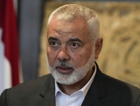 哈马斯领导人伊斯梅尔·哈尼亚(Ismail Haniyeh)于10月7日在以色列的空袭中丧生，享年61岁