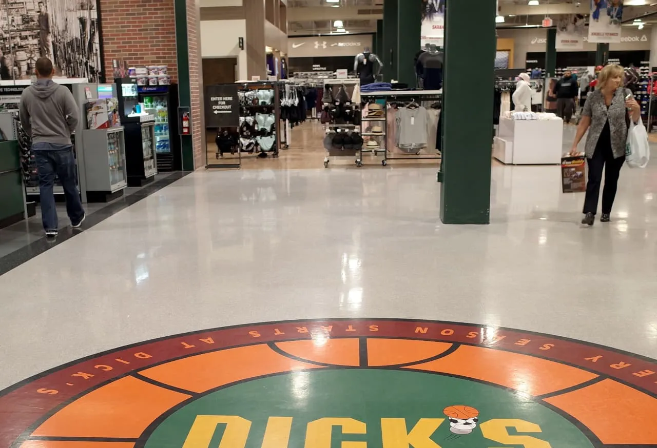 Dick's体育用品遭网络攻击暴露零售业脆弱性